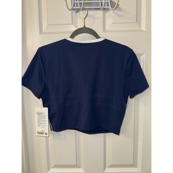 NWT LULULEMON Crop Top Tee Size L Navy Blue White Trim - Picture 9 of 9